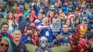 Afectados por la venta de entradas de la Comic Con en Málaga: "No quiero el dinero, quiero ir con mi hijo"