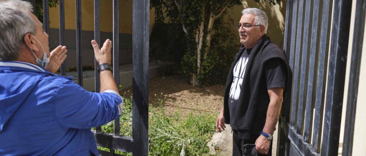 Victoriano Izquierdo junto a Luis Febles