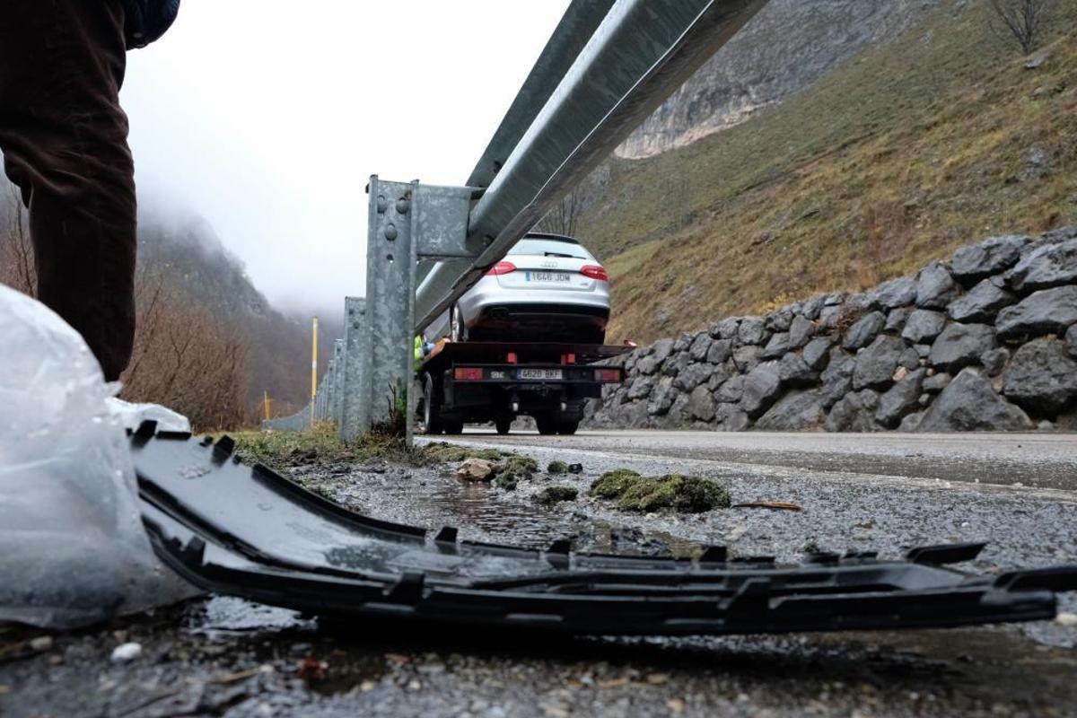Fallece un gijonés al caerle una piedra sobre su coche en San Isidro