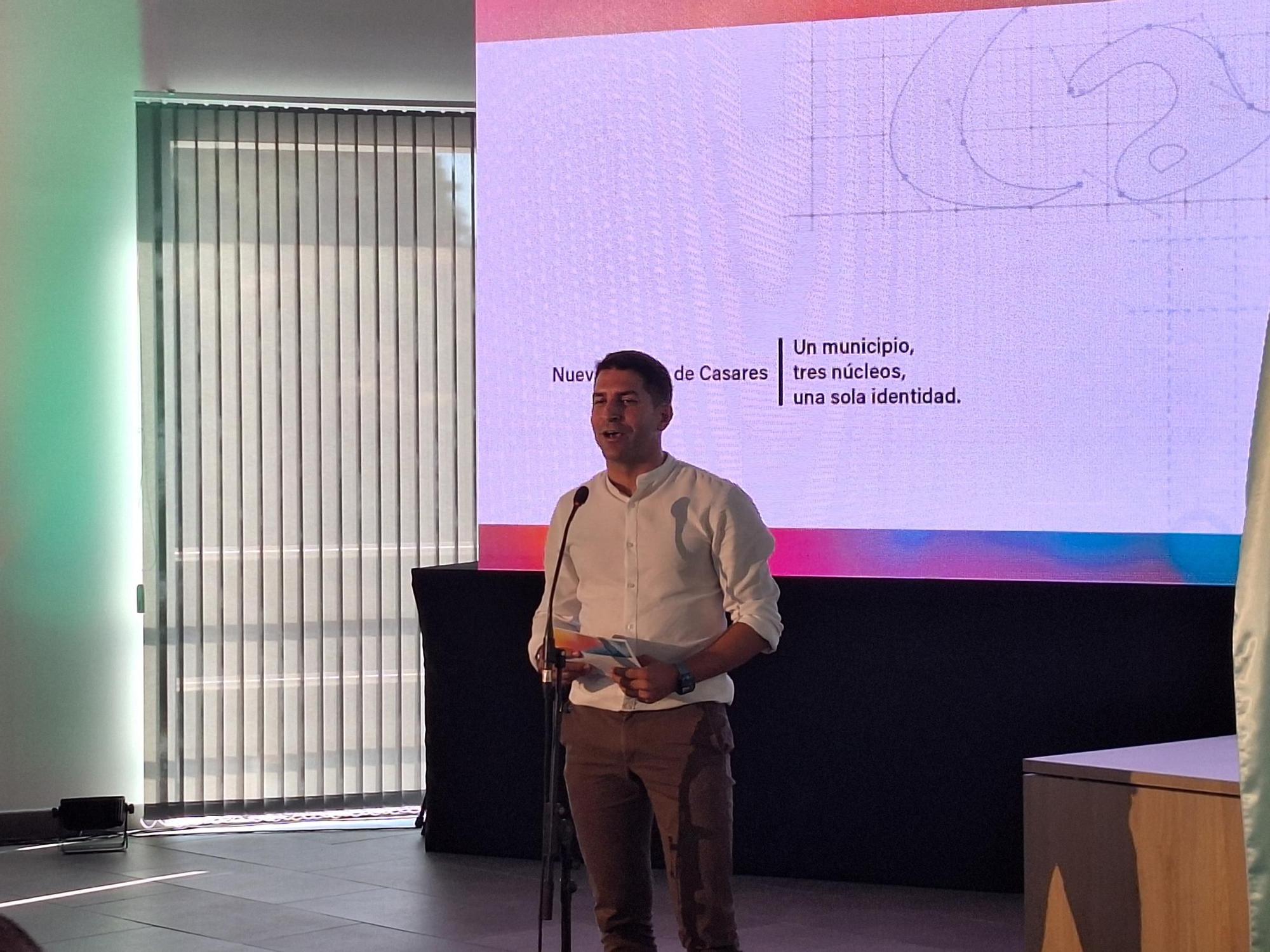 Presentación de los nuevos logos de Casares
