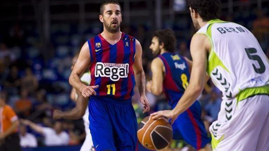 Navarro, defendiendo a Berni, dos históricos con mayúsculas.