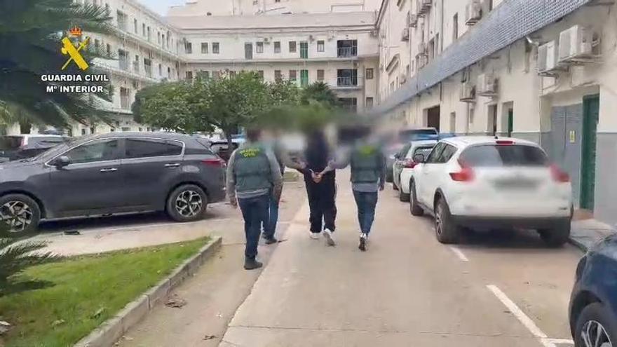 Momento de la nueva detención del autor del atropello de un niño en la Ronda Nord de Valencia