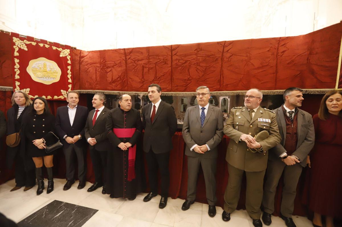 A.J.GONZÁLEZ CÓRDOBA Inauguración del belén municipal y de la Agrupación de Cofradías