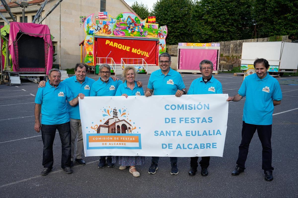 A actual comisión de festas de Santa Eulalia en Alcabre, Vigo, comezou no 2024 tras nove anos sen verbena.