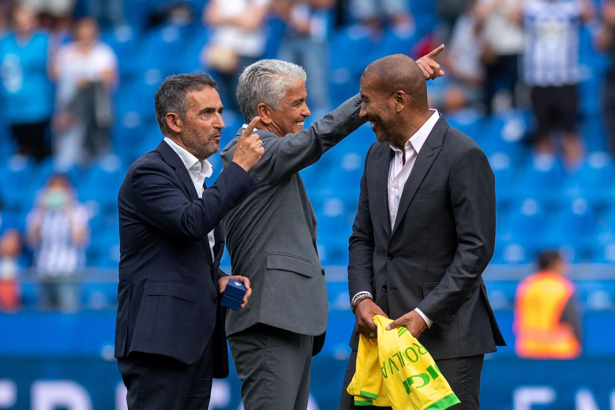 Homenaje a Mauro Silva y Bebeto en Riazor