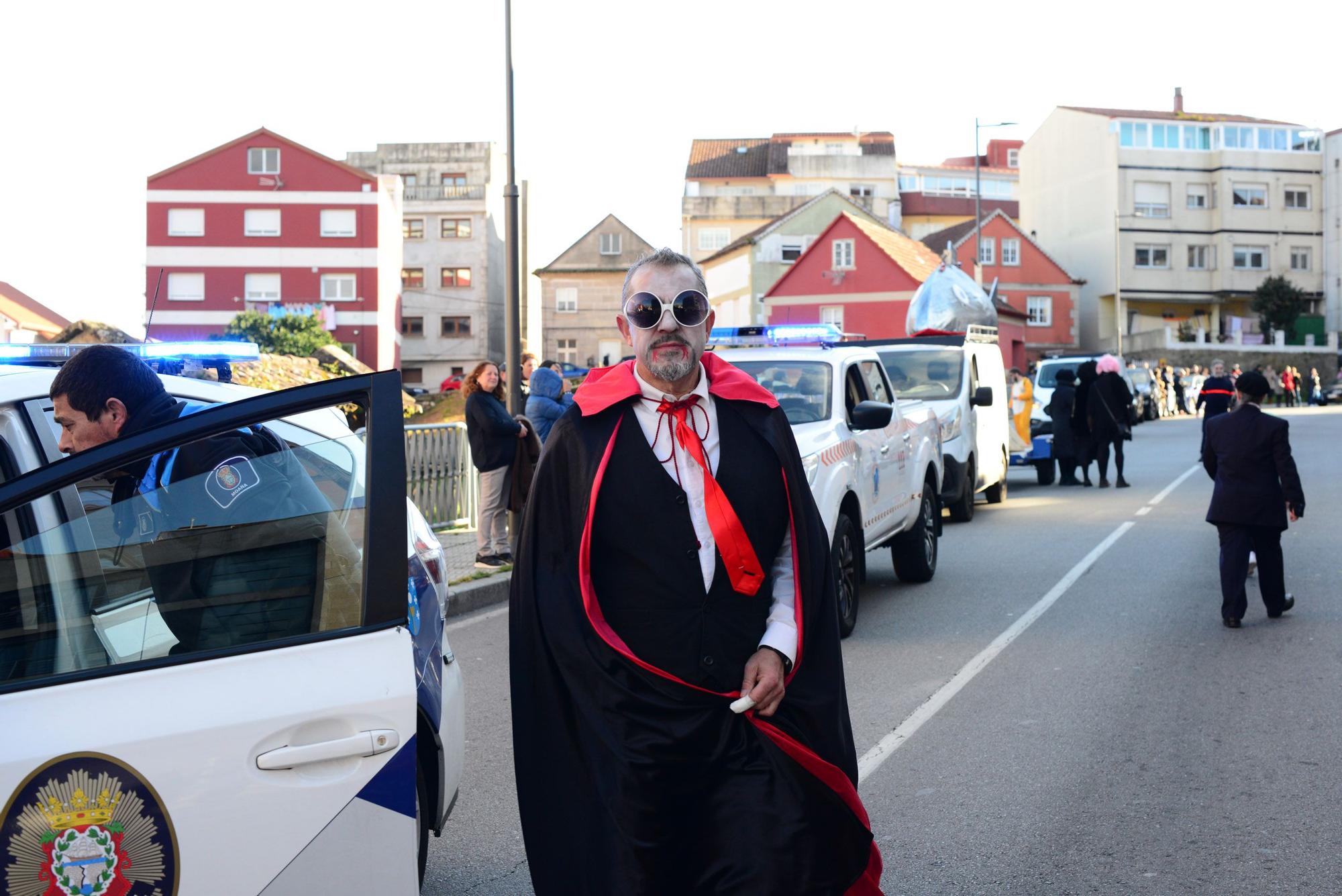 Moaña "llora" el fin del carnaval con el Enterro da Sardiña