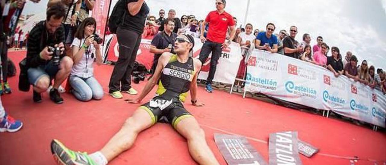 Antella reina en el triatlón