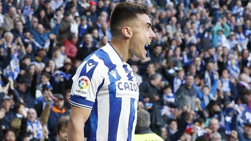 La Real Sociedad se impone a un Elche con pie y medio en Segunda