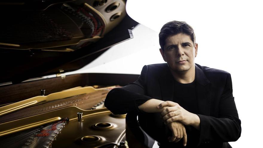 El pianista Javier Perianes actuará en el Teatro Principal de Alicante