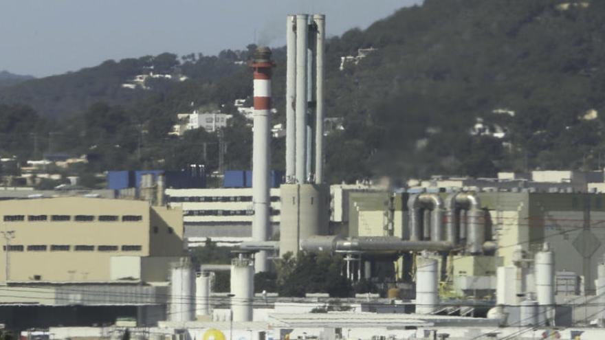 Los trabajadores de Endesa en Ibiza se movilizan por su derechos laborales