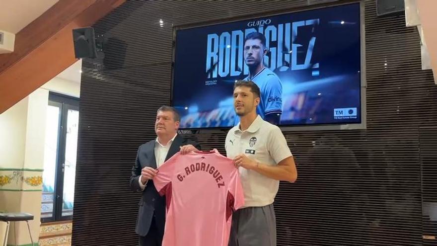 Presentación de Guido Rodríguez como jugador del Valencia CF