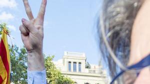 Puigdemont va perdent bous i esquelles