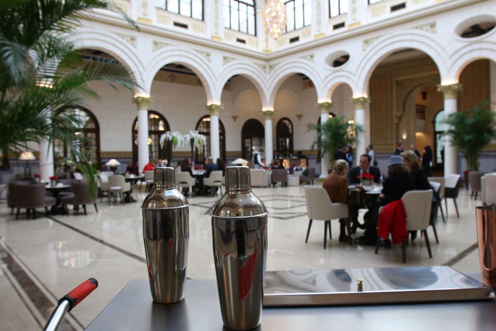 El Gran Hotel Miramar, de cinco estrellas gran lujo, abrió sus puertas al público este pasado domingo, 1 de enero, de manera parcial con un número determinado de habitaciones y servicios que permiten