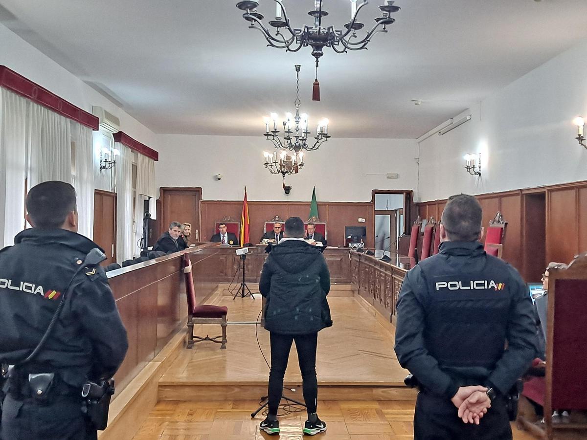El acusado, este jueves en la Audiencia de Badajoz.