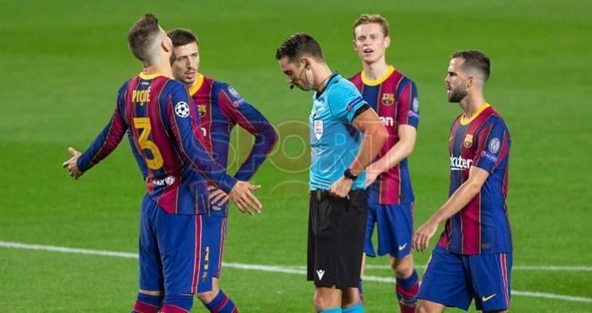 FC Barcelona - Ferencvaros partido correspondiente a la jornada 1 del grupo G de la UEFA Champions League disputado en el Camp Nou