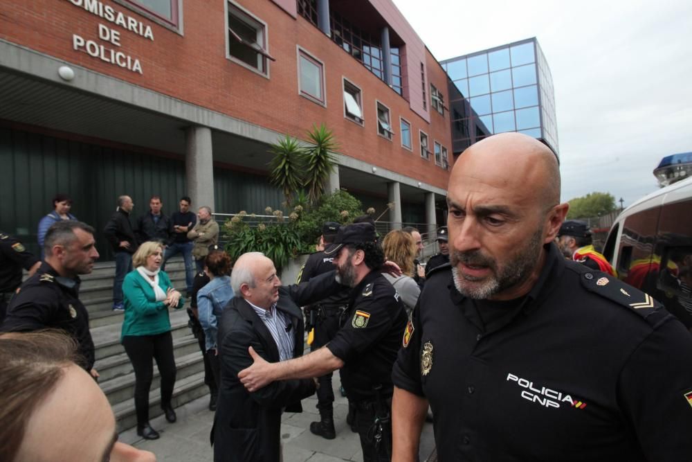 Los policías destinados en Cataluña llegan a Gijón