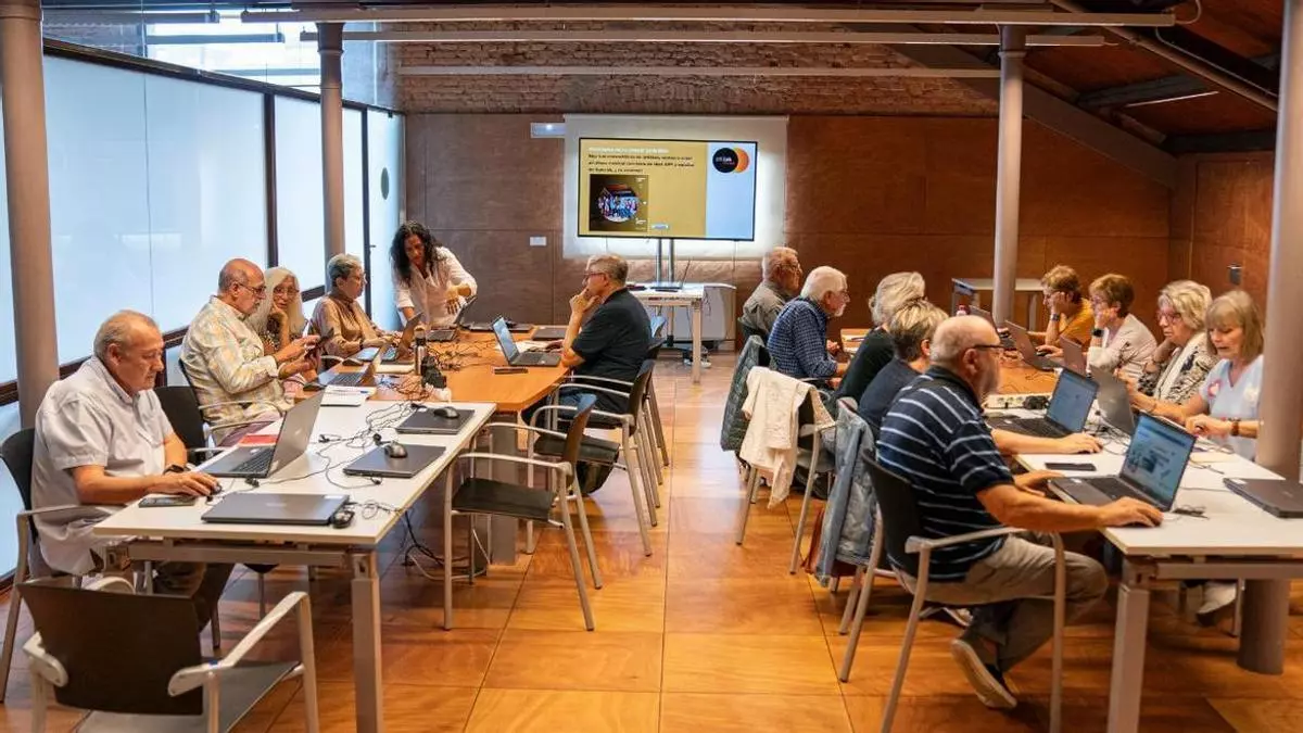 El Citilab de Cornellà apuesta por la integración “transversal, ética y crítica” de una IA al servicio de la comunidad