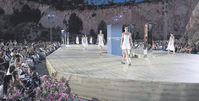 Todas las imágenes de la Pasarela Adlib 2025