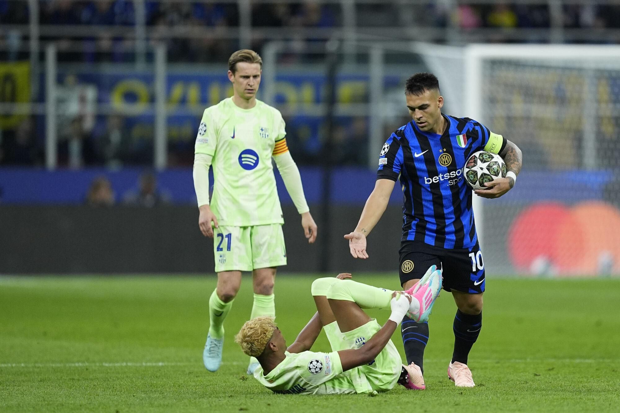 Les millors imatges de l'Inter - Barça de semifinals de Champions