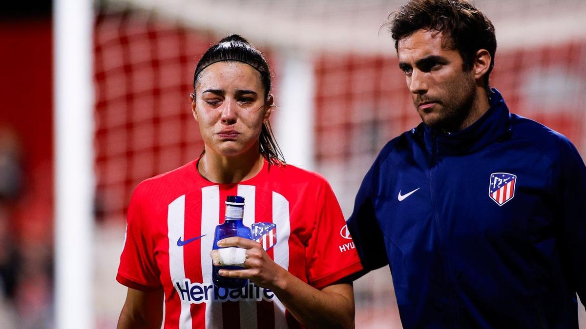 Sheila Guijarro abandona el terreno de juego