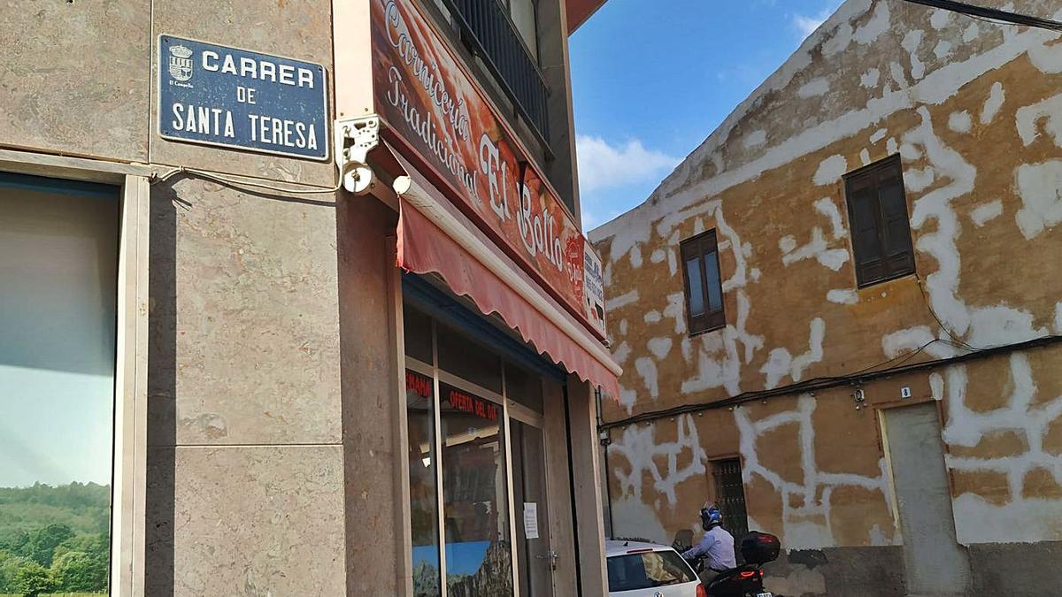 Una de las pocas calles dedicadas a mujeres en El Campello. En este caso, a una santa.