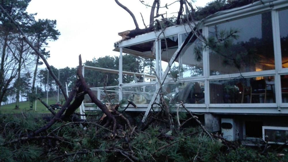 Los efectos del temporal Kurt en Arousa