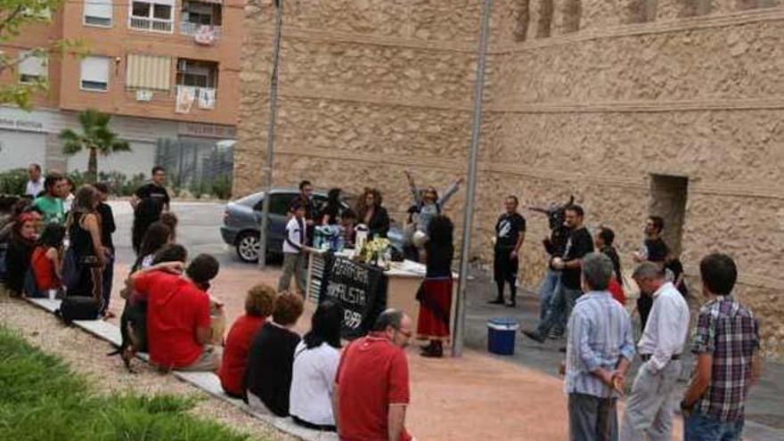 Los antitaurinos se manifiestan en Villena