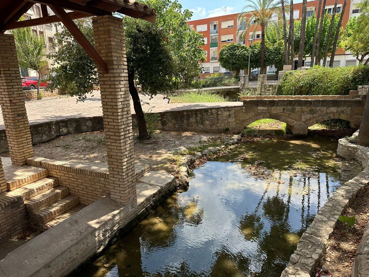 Imagen actual del lecho del riu Sants a su paso por Canals.