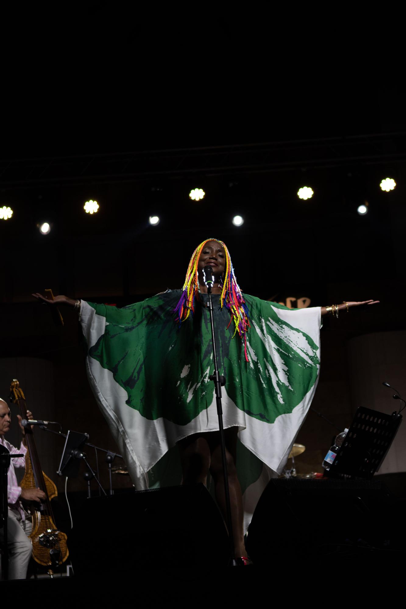 Lucrecia deslumbra en el Festival de Jazz de San Javier