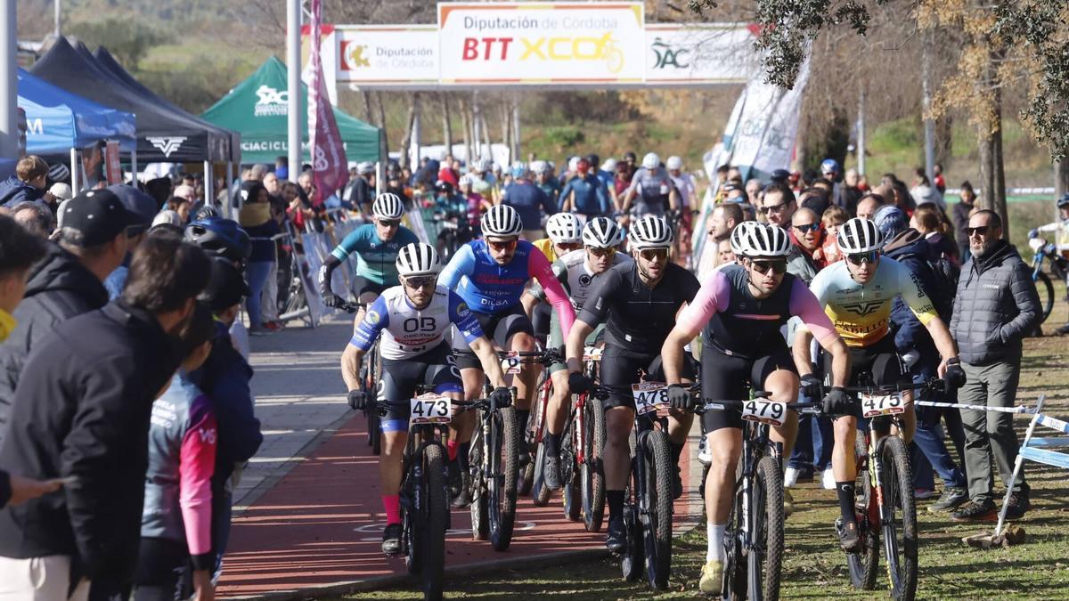 La MTB XCO Escuela Víctor Fernández abre con éxito el año en el ciclismo cordobés