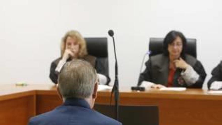 Condenado Justo Benítez por quedarse 112.000 euros de derechos televisivos