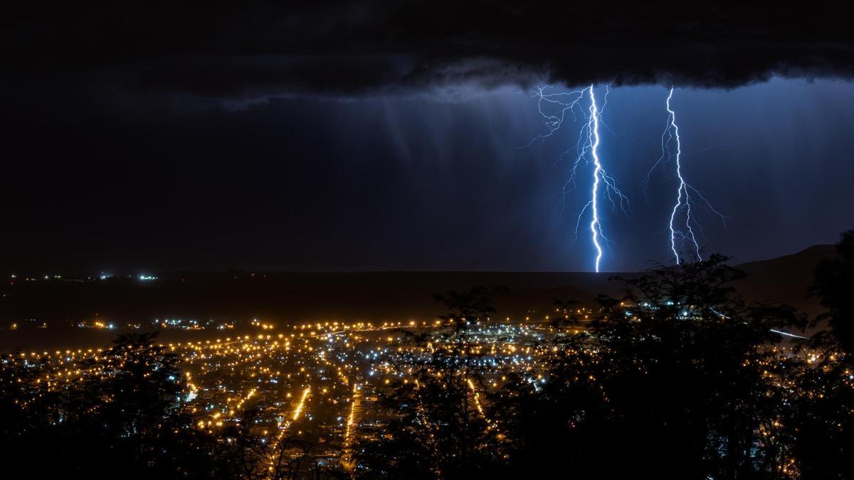 Ni la tostadora ni el microondas, el electrodoméstico que sí o sí hay que desconectar en una tormenta
