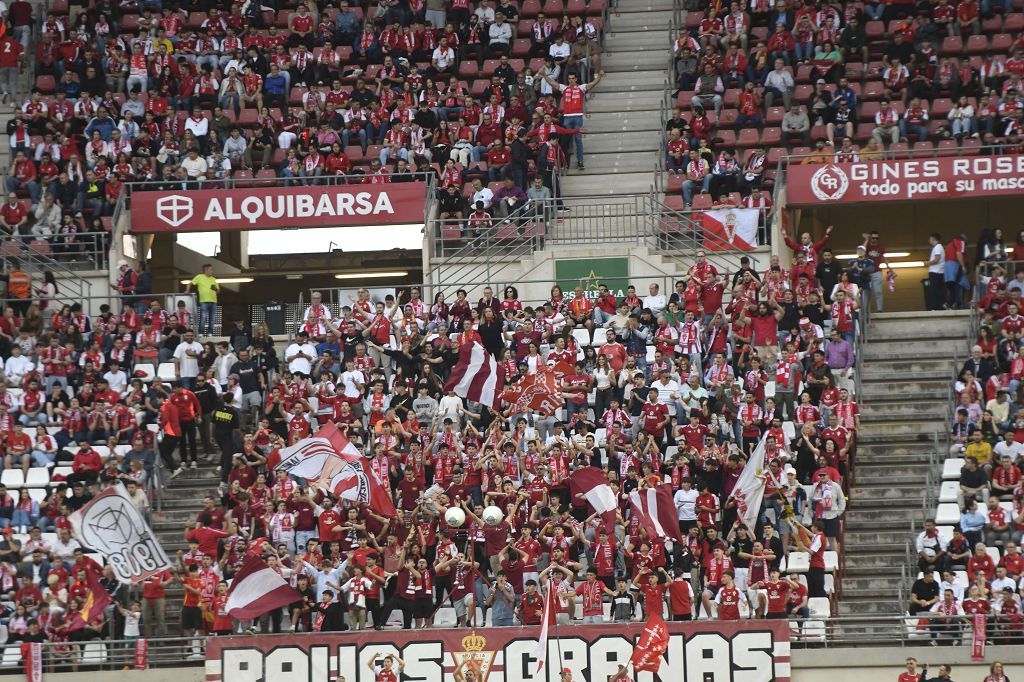 Las mejores imágenes del partido entre el Real Murcia y el Antequera