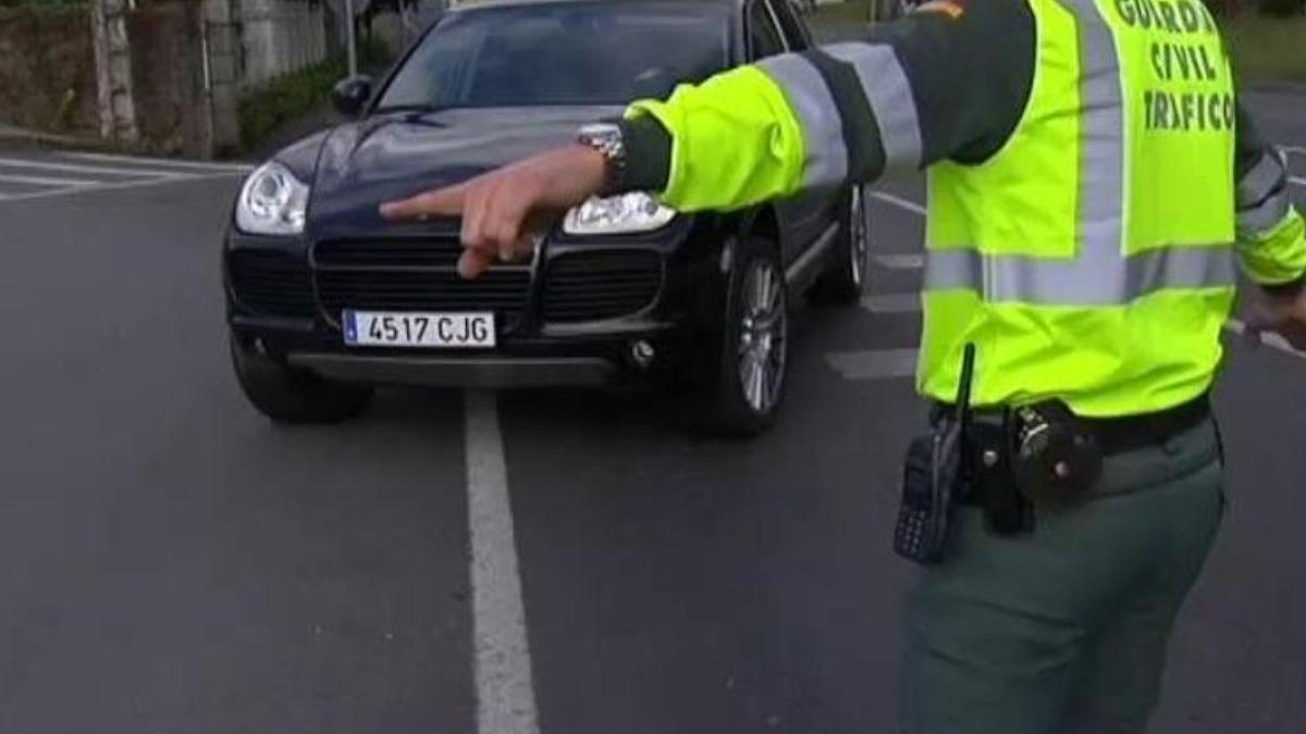 Si la Guardia Civil te pregunta si sabes por qué te ha parado, esta es la mejor respuesta que puedes dar (2)