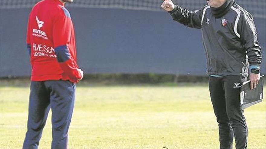 El Huesca, a por el ‘playoff’ contra un Rayo al alza