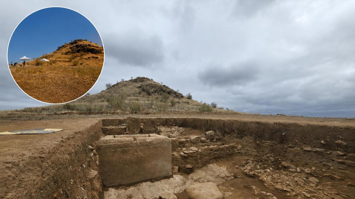 En la imagen grande: yacimiento arqueológico de Mellaria. En el recuadro: excavaciones en esta zona.