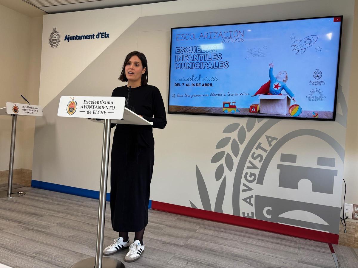 La edil de Educación, María Bonmatí, destacaba este jueves que el proceso de matriculación en las escuelas infantiles municipales de Elche se abre el 7 de abril