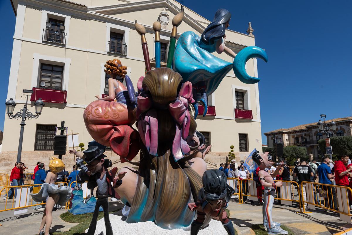 La Cañada gana el premio a la Falla en Paterna La Cañada gana el premio a la Falla en Paterna