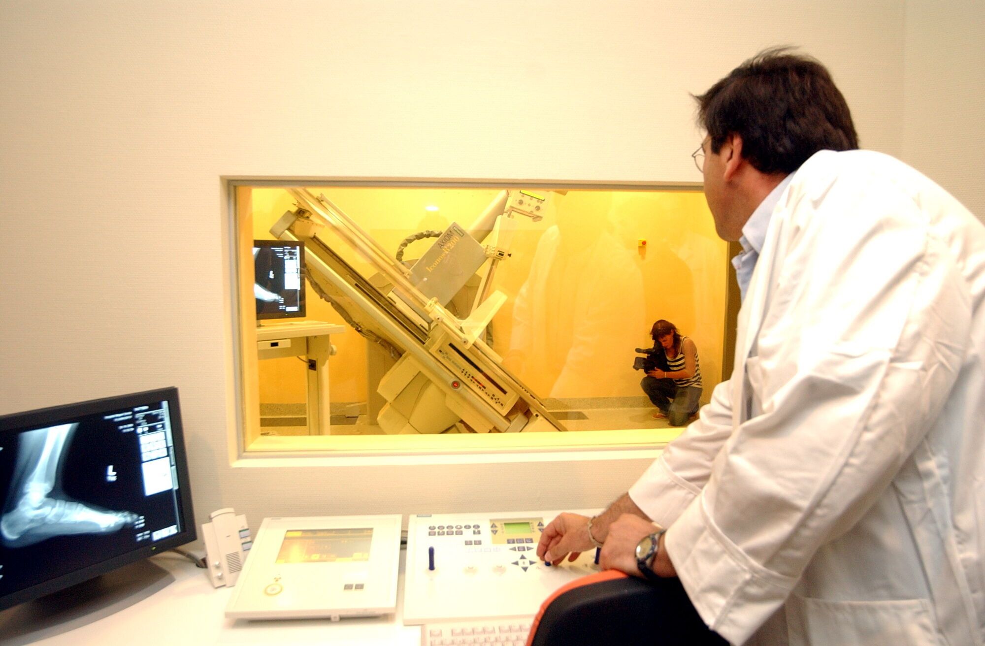 En imágenes | Así es el nuevo telemando radiológico 'de la Nasa' del hospital materno-infantil de Zaragoza