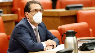PSOE y Podemos tachan a Arnaldo de "indigno" para el Tribunal Constitucional