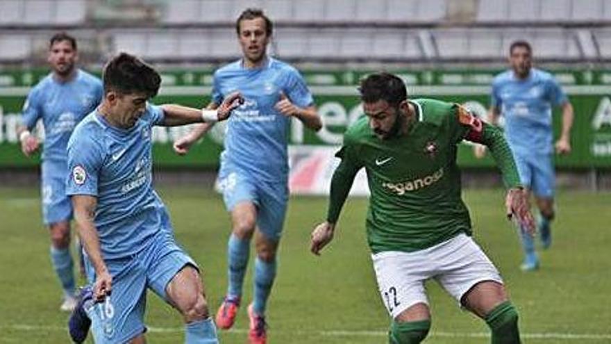 Quintanilla y Joselu, protagonista en el gol del triumfo local.