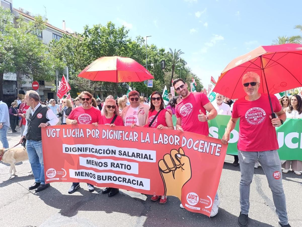Marcha de UGT SP en defensa de la educación pública.