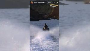 En plena negociación por su fichaje… así se lo pasa Nico en Ibiza