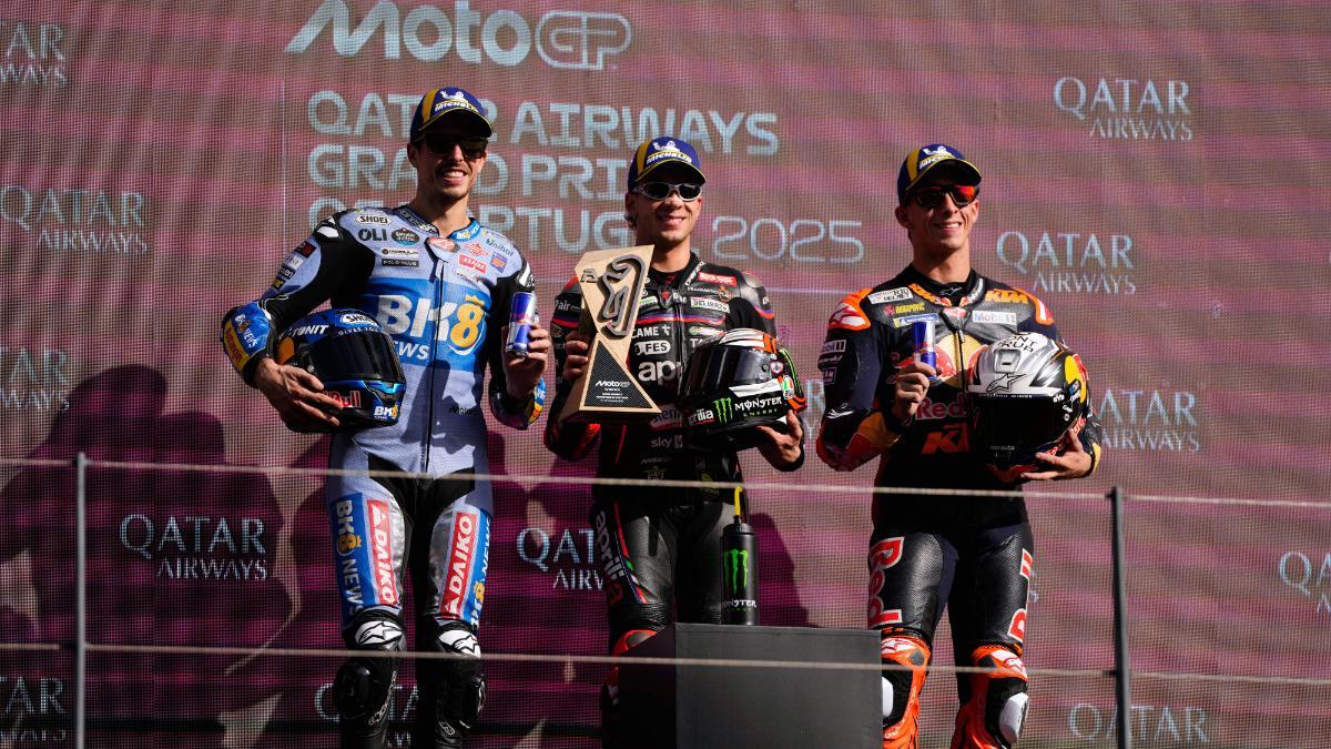 Tres marcas distintas en el podio del GP de Portugal: Ducati, Aprilia y KTM