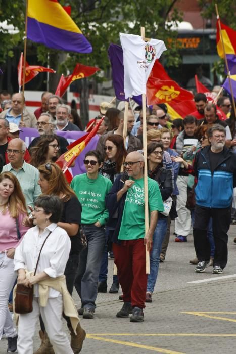 Manifestación "Pasacalles por la digindad" en Gijón