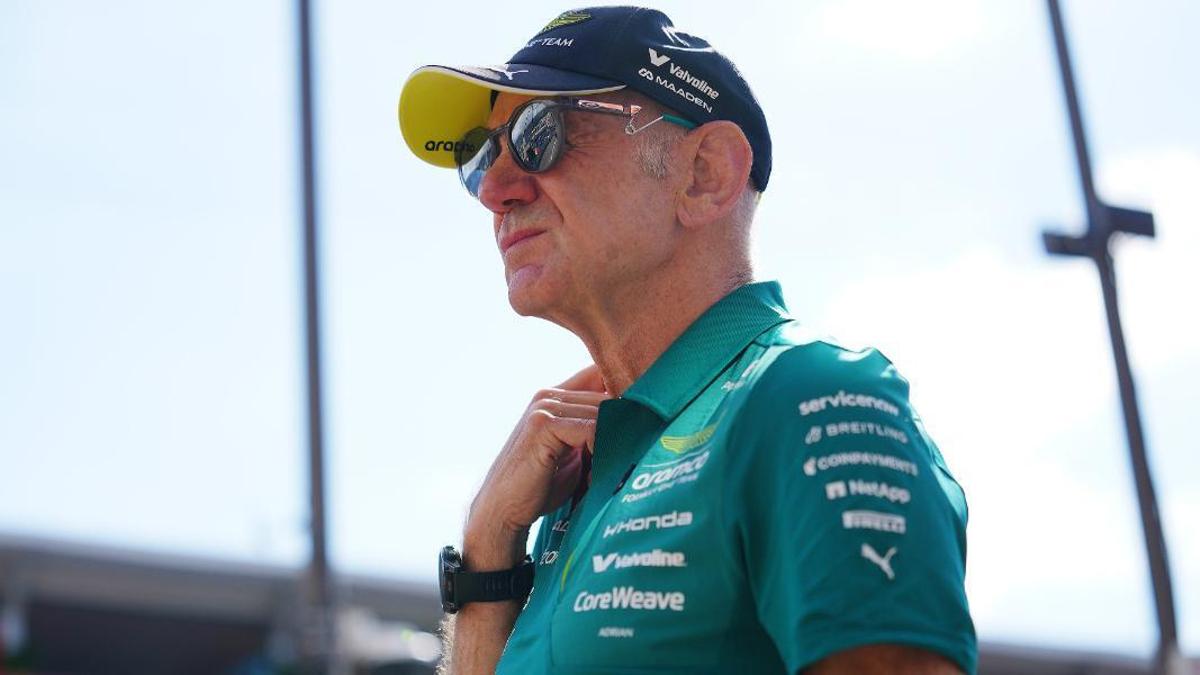 Adrian Newey en el 'paddock' de Mónaco