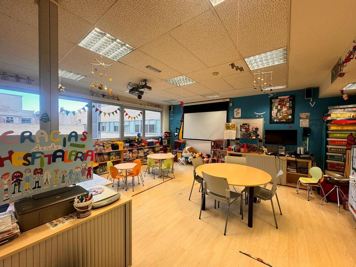 Escuela para los niños ingresados de todo el hospital.
