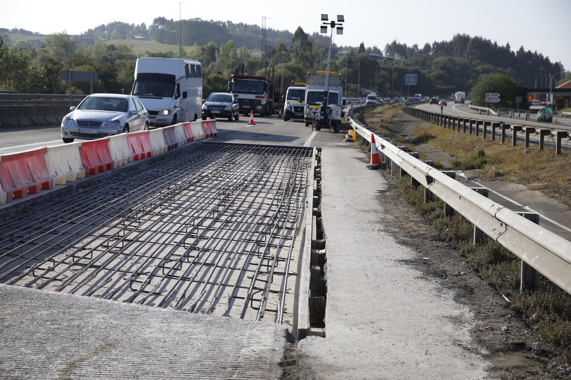 En imágenes: Así fue el atasco en la "Y" por las obras a la altura del Montico