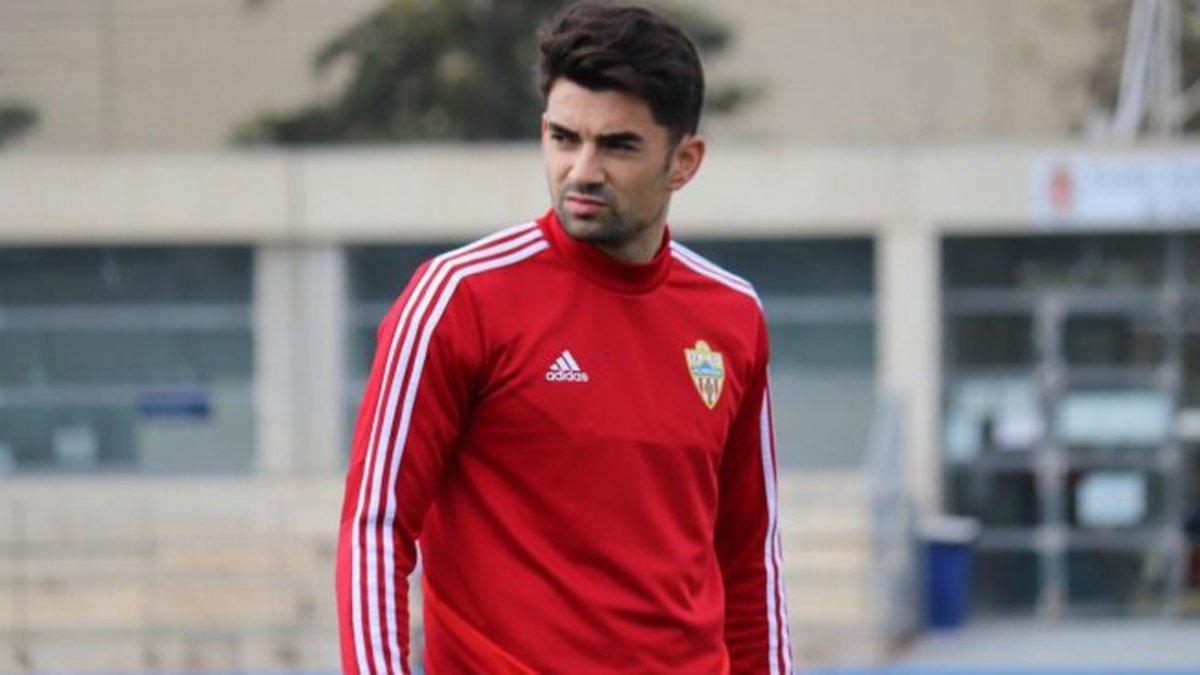 Enzo Zidane, con serios problemas en el Almería