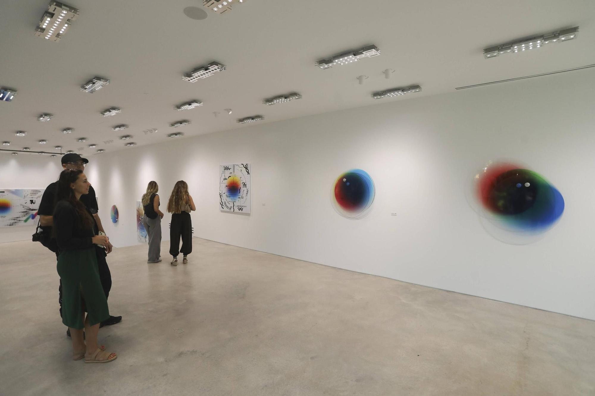 Felipe Pantone presenta en Casa Axis 'Axis of Divergence'